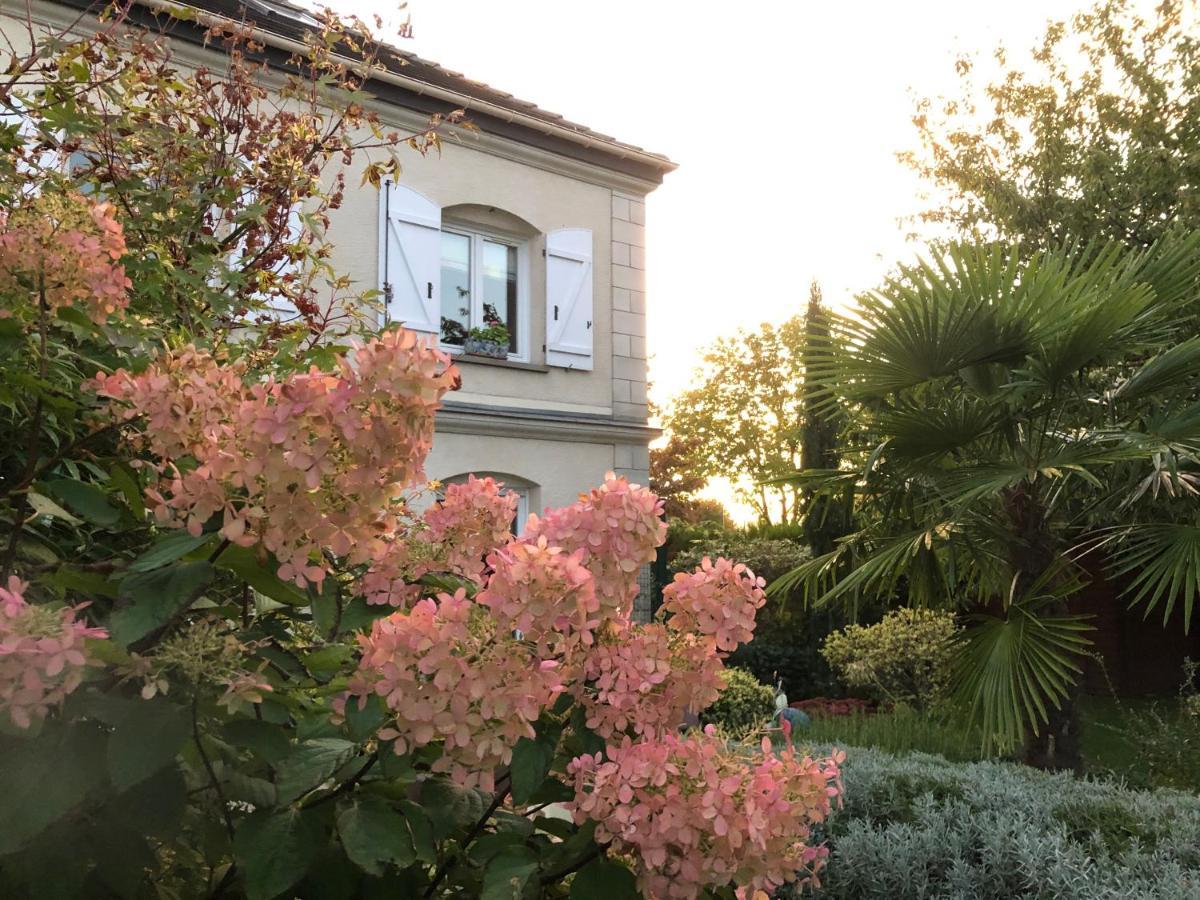 Les Suites Champenoises Tinqueux Bagian luar foto