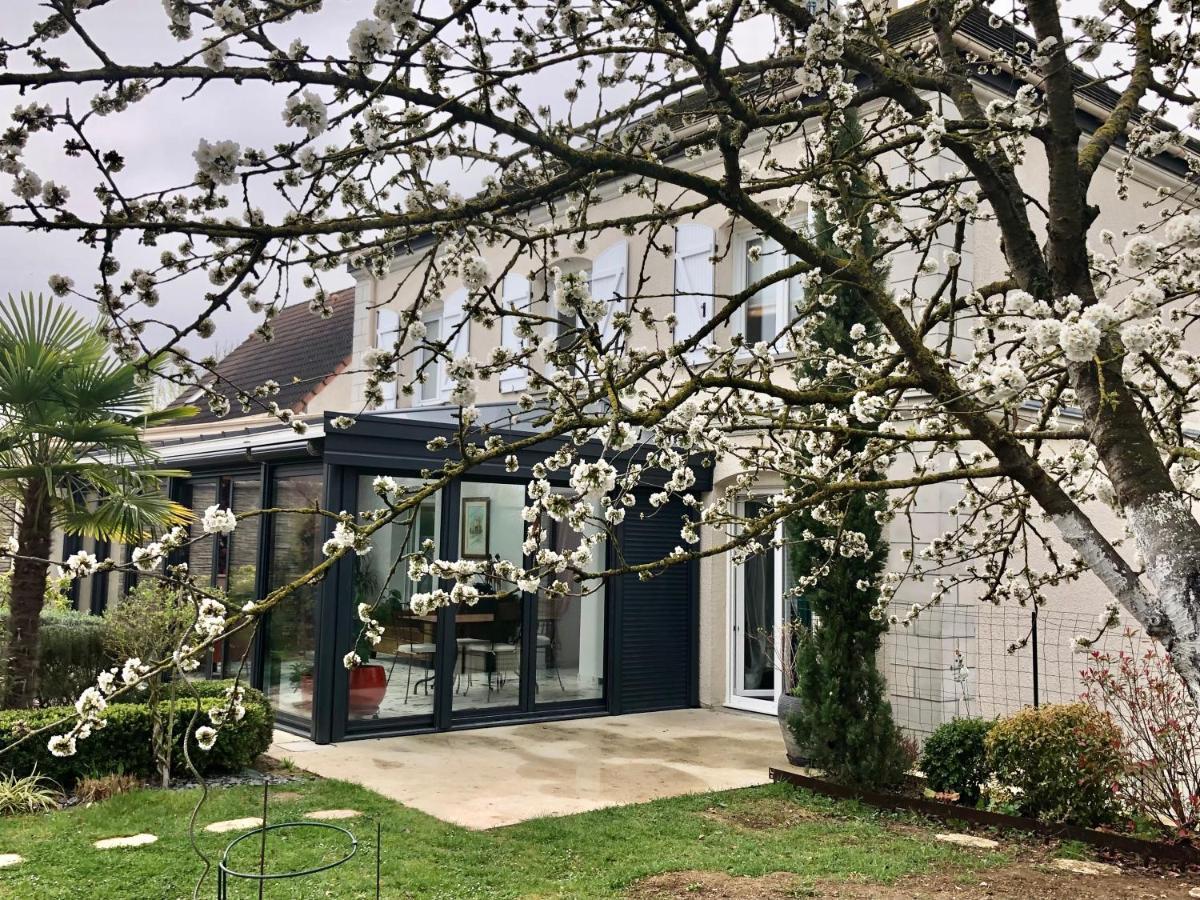 Les Suites Champenoises Tinqueux Bagian luar foto