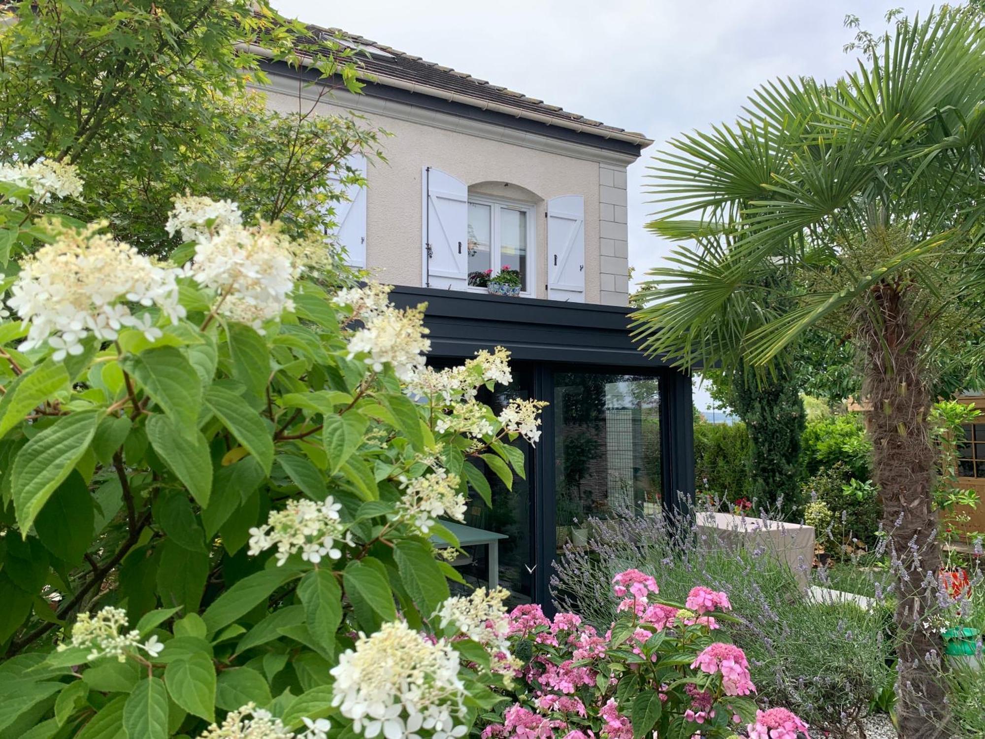 Les Suites Champenoises Tinqueux Bagian luar foto