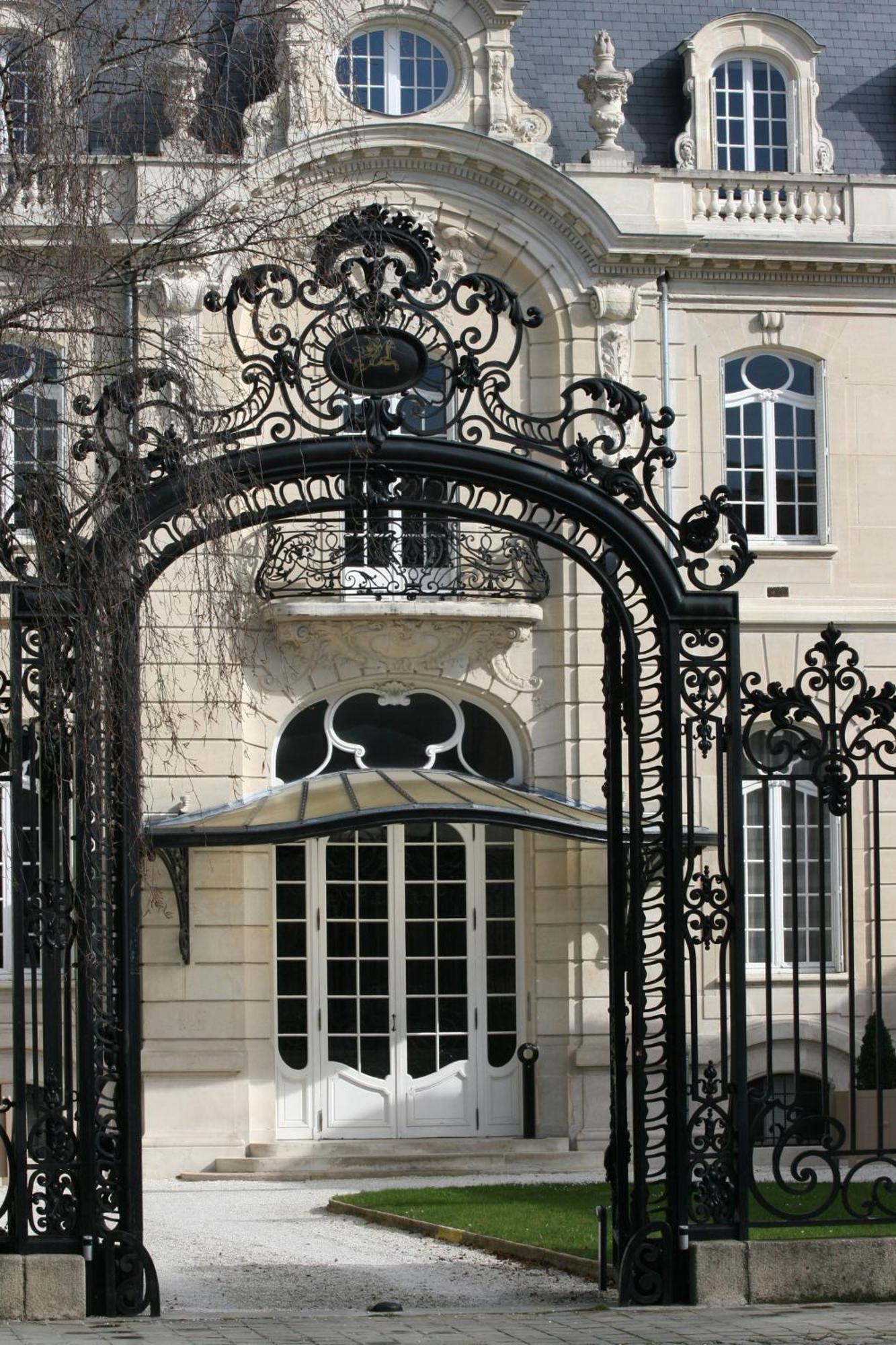 Les Suites Champenoises Tinqueux Ruang foto