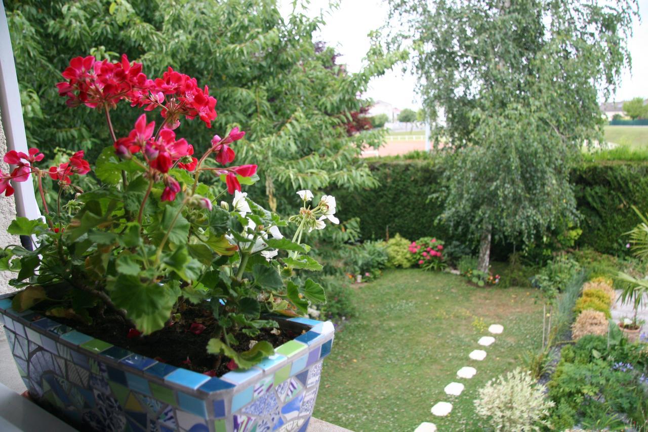 Les Suites Champenoises Tinqueux Bagian luar foto