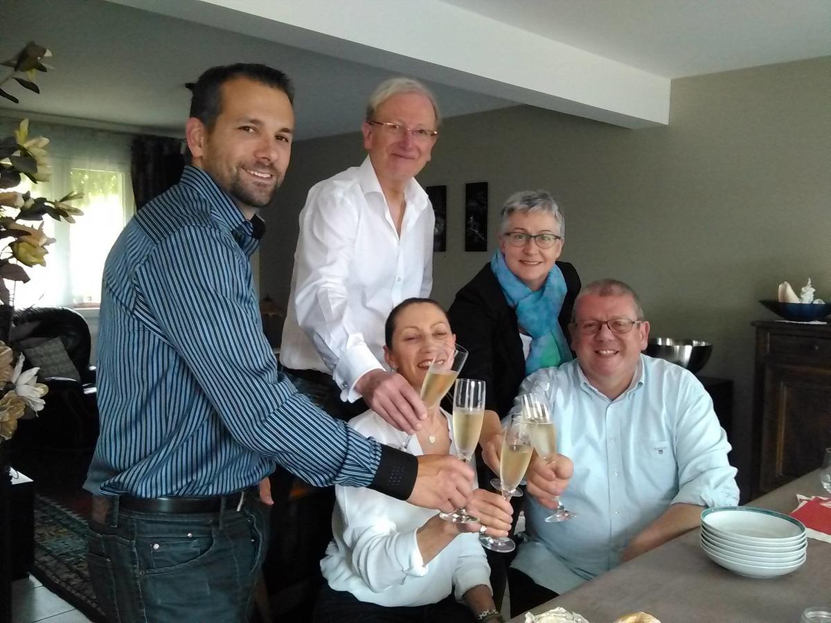 Les Suites Champenoises Tinqueux Bagian luar foto